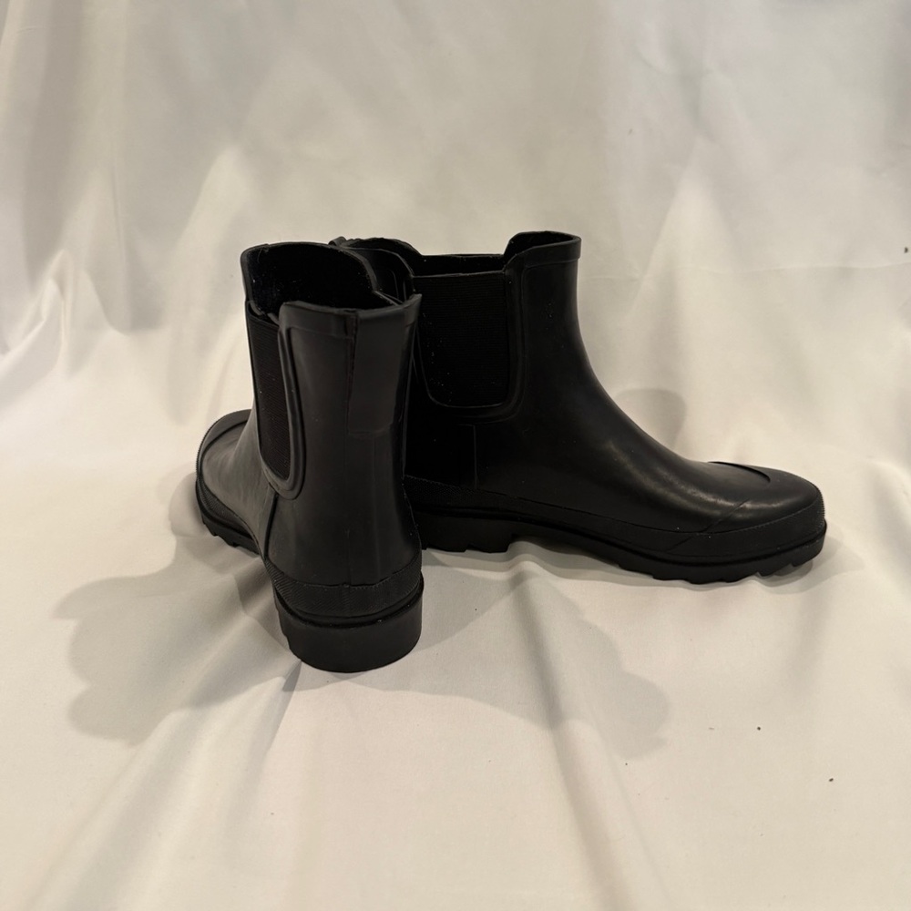 J.Crew Short Lug-Sole Rain Boots 7 - Picture 7 of 7